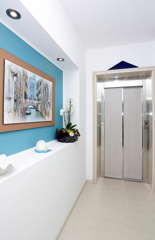 Hotel Hiki 3 Superior Bibione Exterior foto